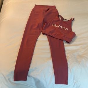 Pelotón set size small